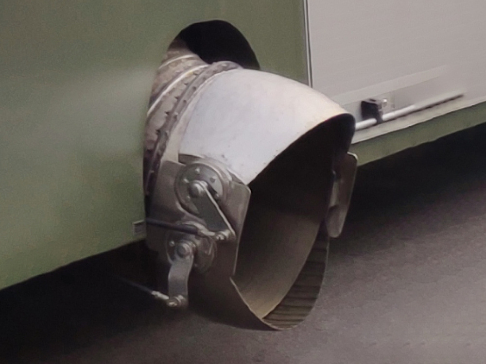 热吹式除雪车 吹雪车